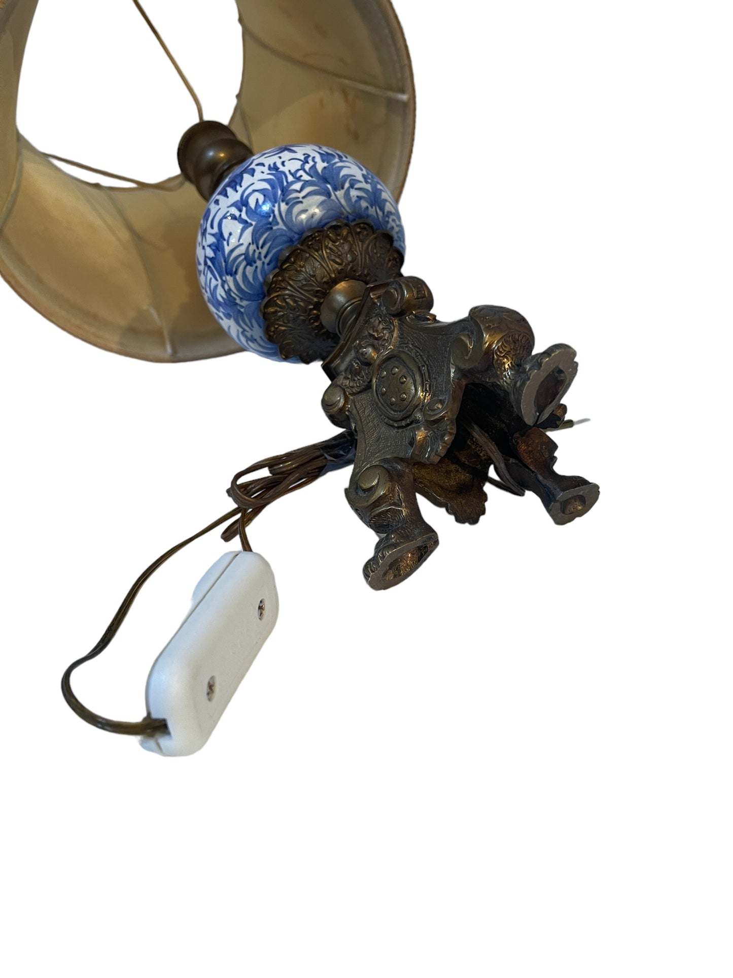 Coppia di abat-jour XX secolo, ceramica e bronzo