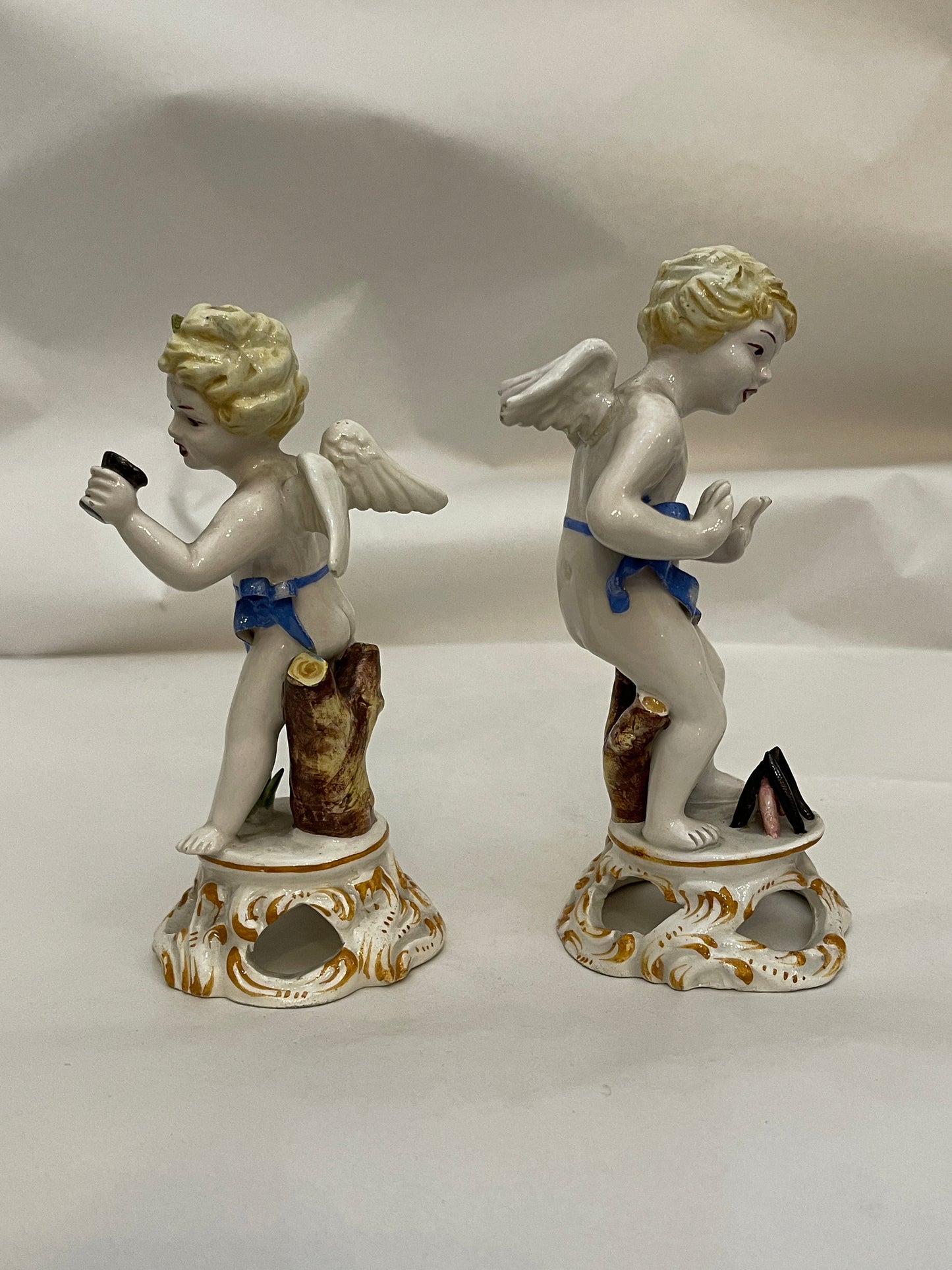Coppia angioletti in caramica di Nove, XX secolo