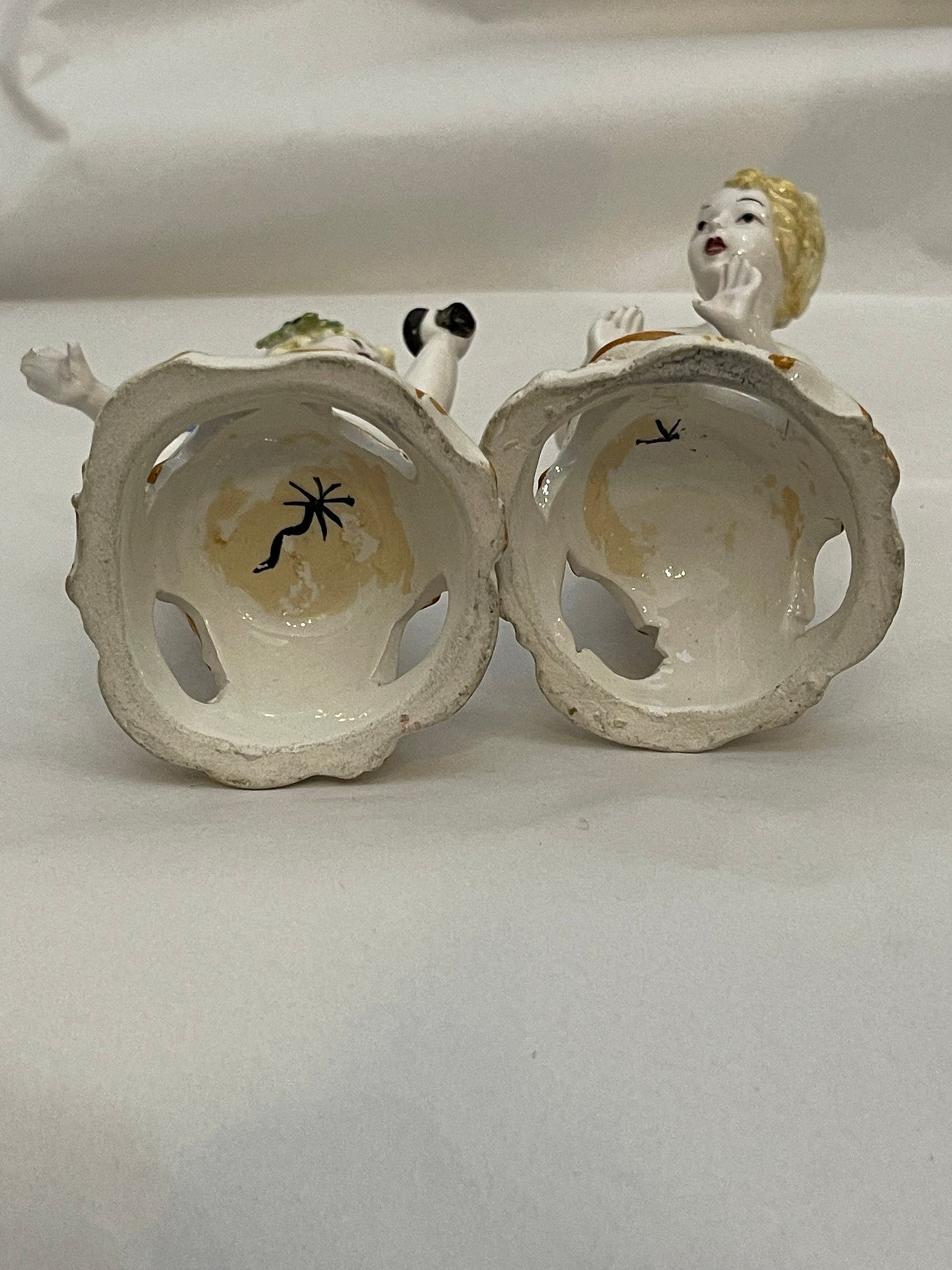 Coppia angioletti in caramica di Nove, XX secolo