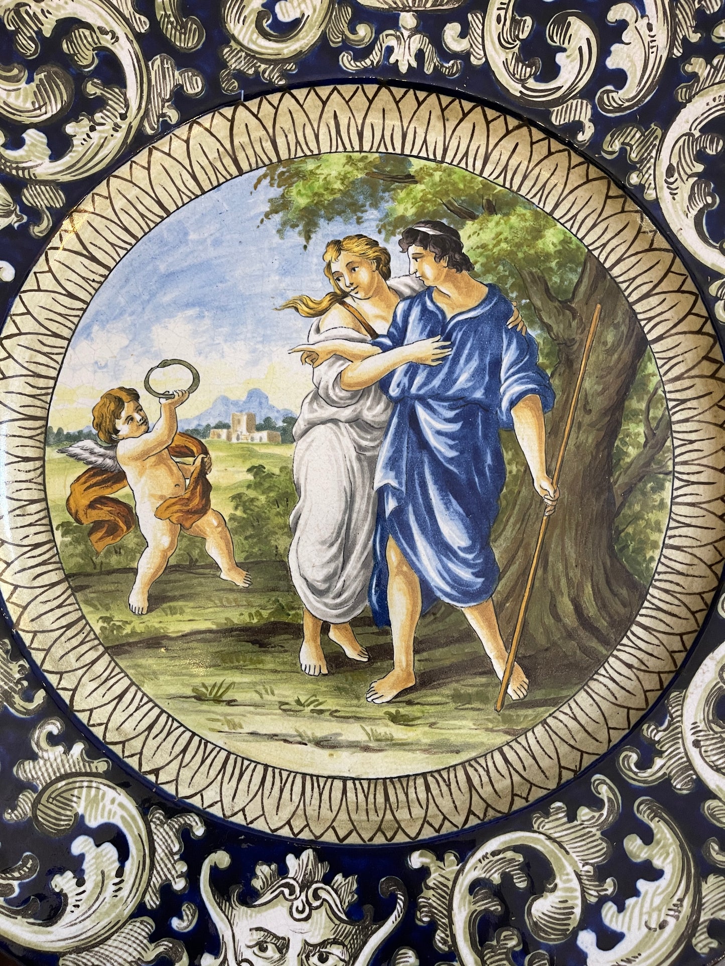 Piatto in ceramica decorato, XIX secolo, scena mitologica