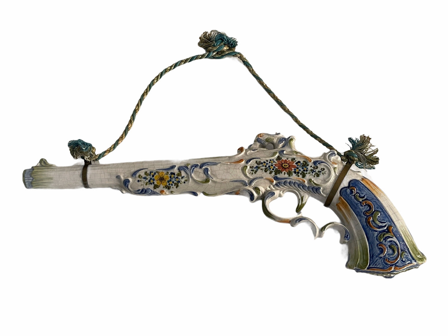 Céramique artistique, en forme de pistolet ancien, du XXe siècle