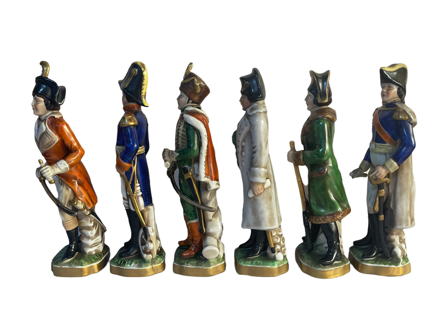 Set di sei figure di ceramica Capodimonte, soldati